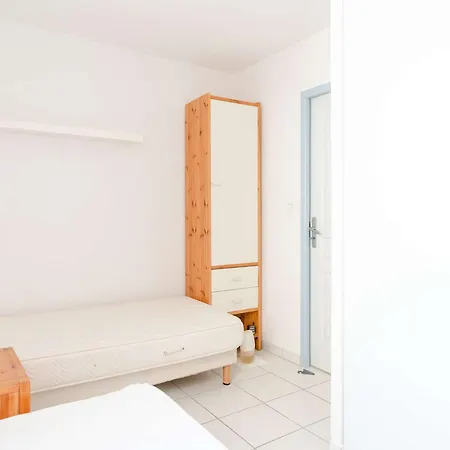 ヴィラ Pavillon 3 Pieces Avec Piscine Et Parking Proche Plages - Fr-1-409-226 フルーリー