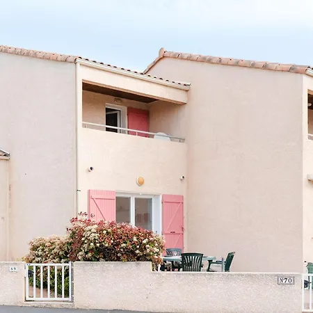 Pavillon 3 Pieces Avec Piscine Et Parking Proche Plages וילה
